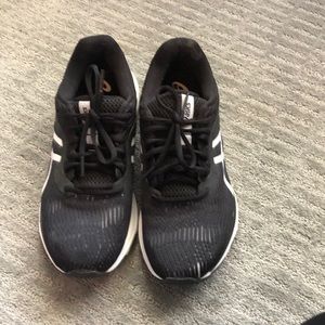 Sz 9 ASICS Gel Pulse 11